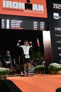 Richards Villain- triatleta PCD- competiu no Ironman full - Florianópolis -2025